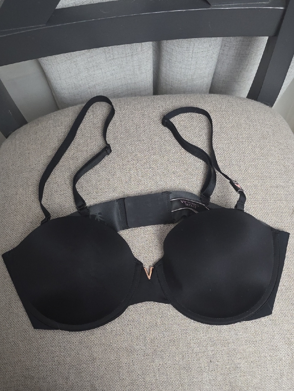 Victoria's Secret Black Convertible Molded Push-Up Bra